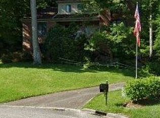 7107 Venetian Way, Louisville, KY 40214