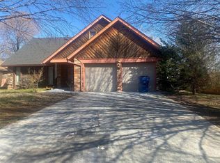 416 Jean Ave, Lindsay, OK 73052