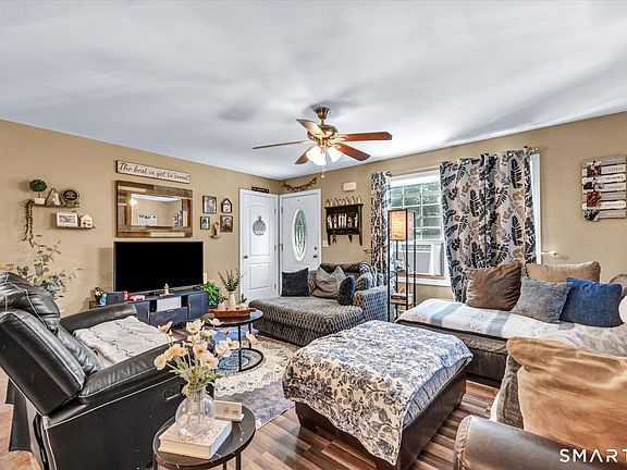2nd image of 524 Christopher Way
