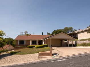 1310 Carol Ann Dr, Kerrville, TX 78028