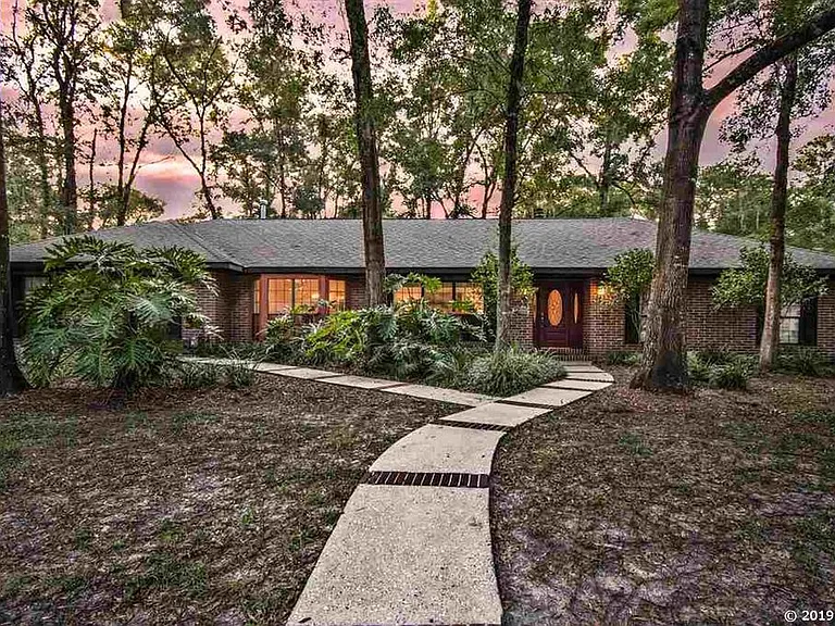 2936 NW 23rd Dr — Photo 10