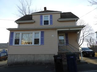 95 Lawrence St, Salem, MA 01970