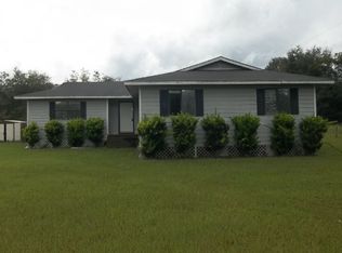 352 Plantation Rd NE, Glennville, GA 30427