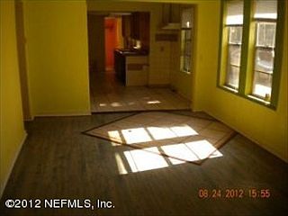 4th image of 2966 Rosselle St