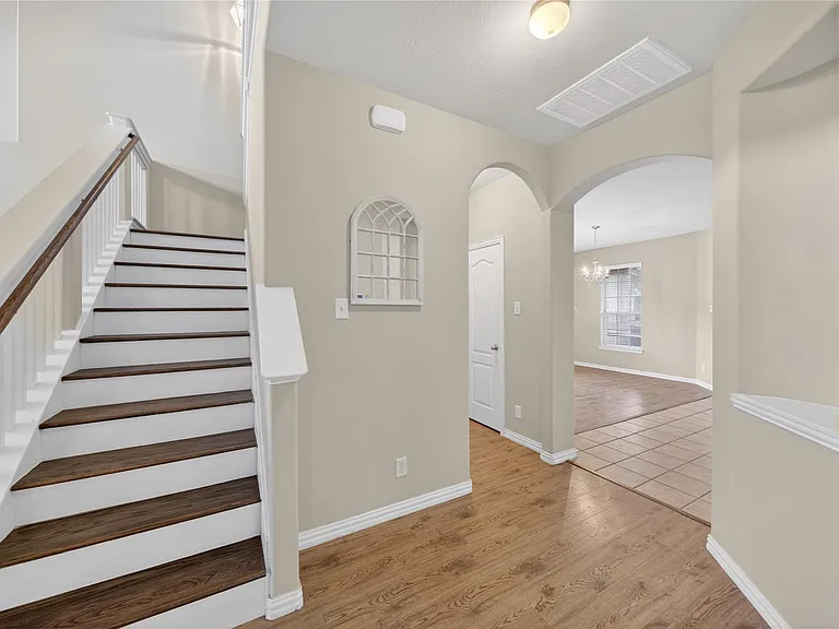 2411 Horned Owl Dr — Photo 7