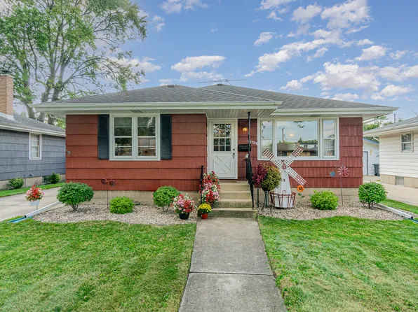 18728 Bernadine St, Lansing, IL 60438