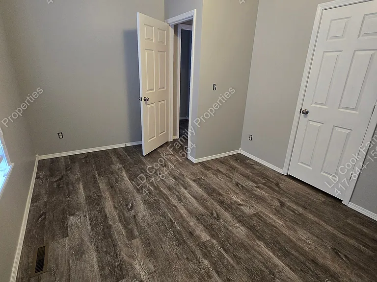 113 Pine Hill Ct — Photo 11
