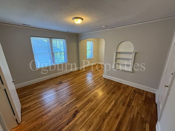 3rd image of 1416 Glade St APT 7