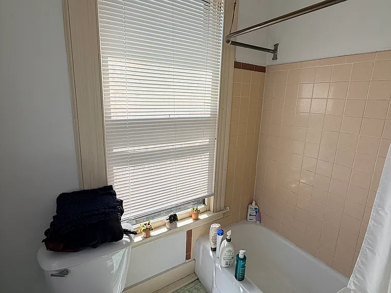 120 Bishop St #C — Photo 9