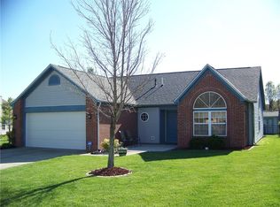 613 Peaceful View Dr, Mooresville, IN 46158
