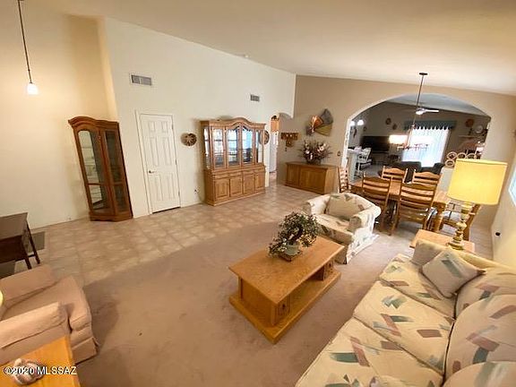 5th image of 571 S Sugarloaf Mountain Pl