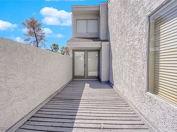 5th image of 5543 Orchard Ln #112