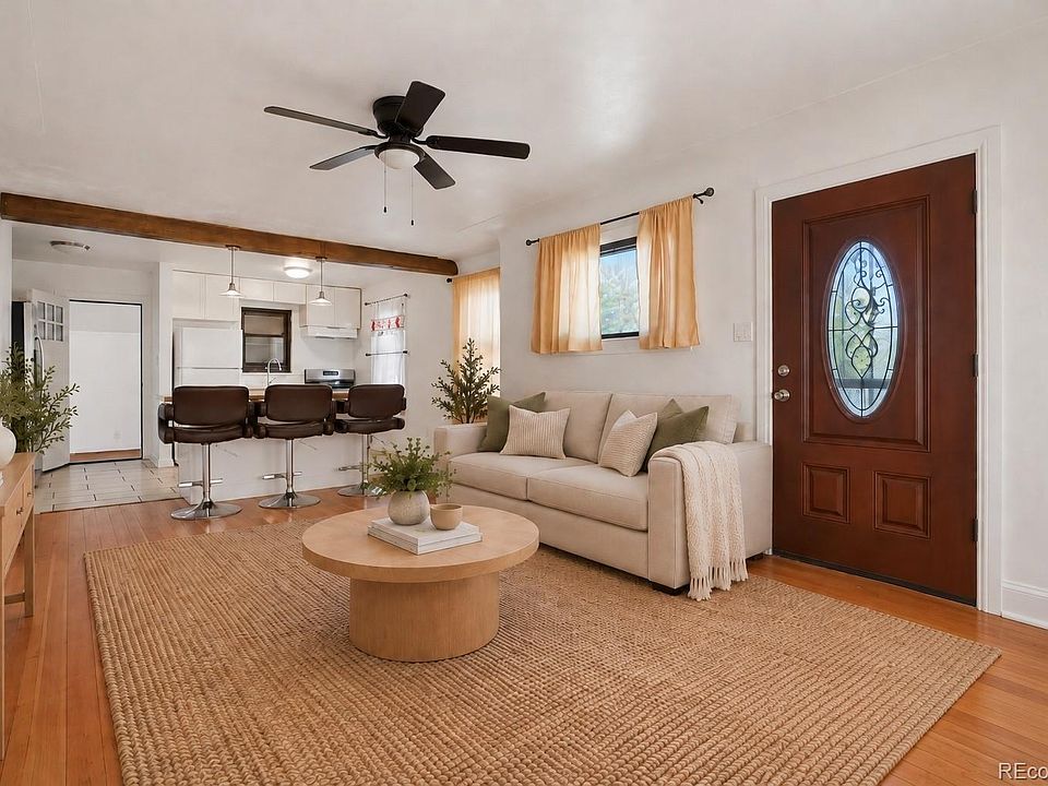 1st image of 2840 W Irvington Place