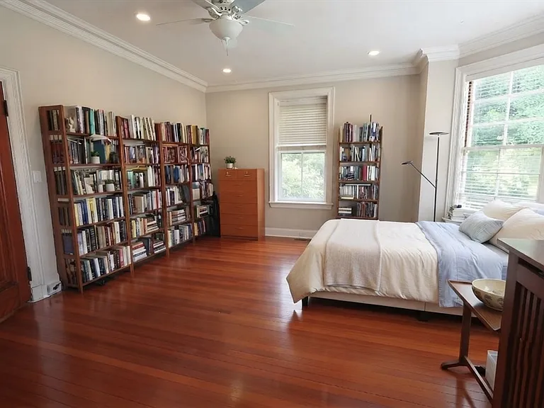 1514 Beacon St #36 — Photo 10