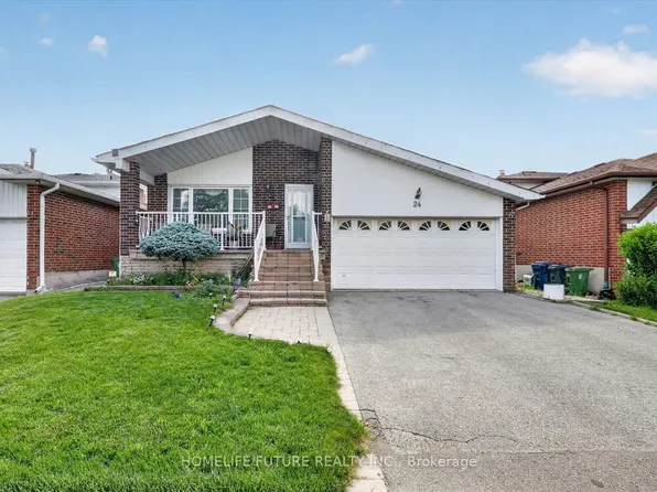 24 Cleethorpes Blvd, Toronto, ON M1S 3T3