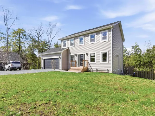 351 Joan Dr, Halifax, NS B4E 3J4