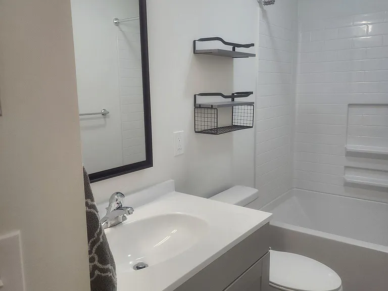 909 Tamarac Dr — Photo 13