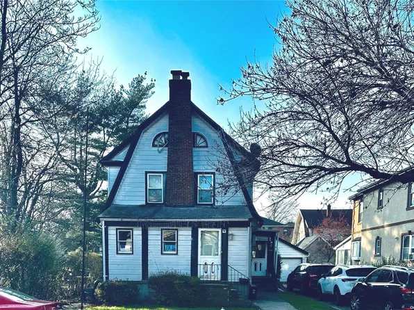 43-20 218th Street, Bayside, NY 11361