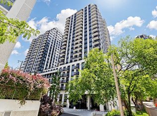 89 Montclair Ave #925, Toronto, ON M5P 1P5
