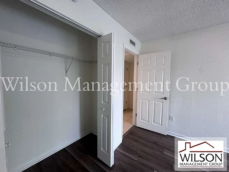 115 E Smith St #8 — Photo 18