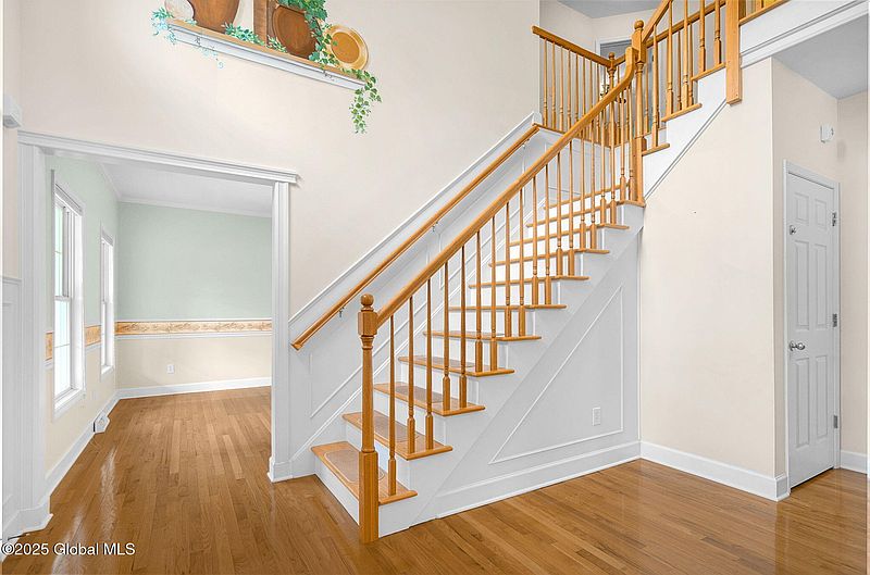 2nd image of 23 Jarose Place