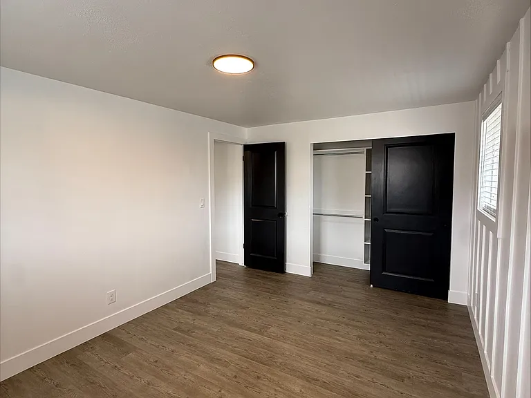 8613 - Primary Bedroom