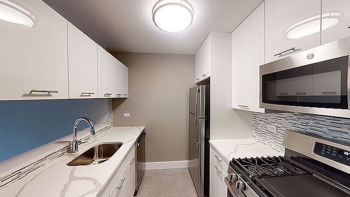1st image of 175 E 96th St APT 22