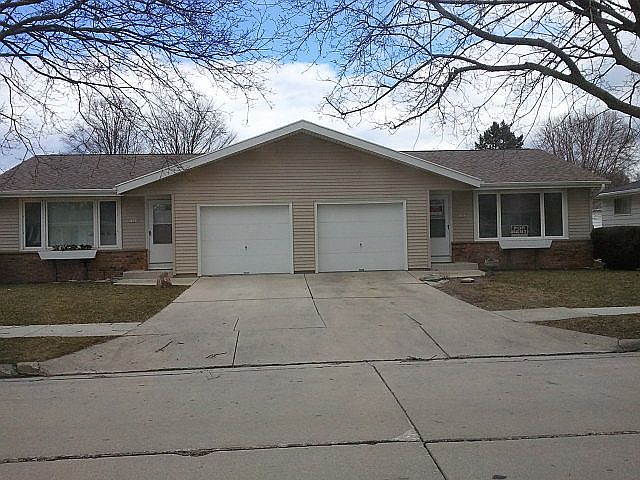 1st image of 1527 N 22nd St