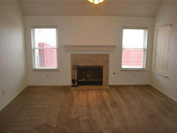 5th image of 3913 Burnley Dr