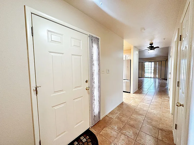 2851 S Valley View Blvd #1071 — Photo 4