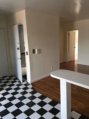 Rented by null | media 20