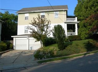3927 Taylor Ave, Cincinnati, OH 45209