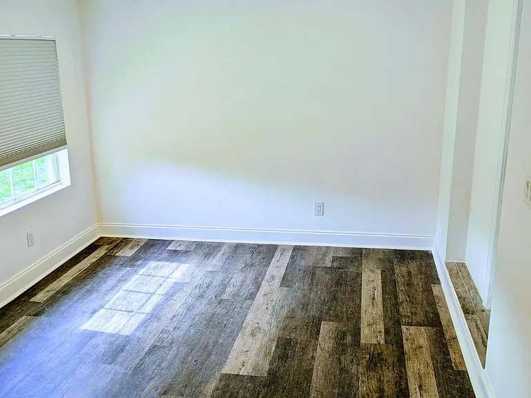 3248 Connecticut Ave — Photo 2