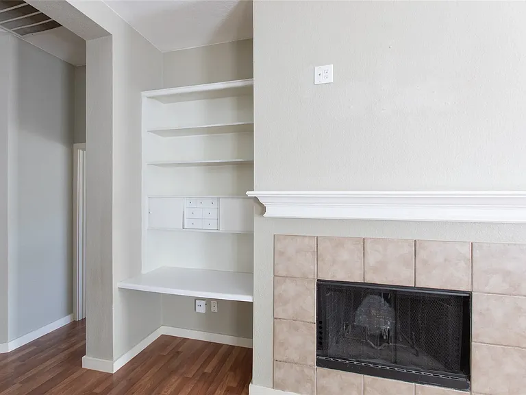 9005 Boone Dr — Photo 23