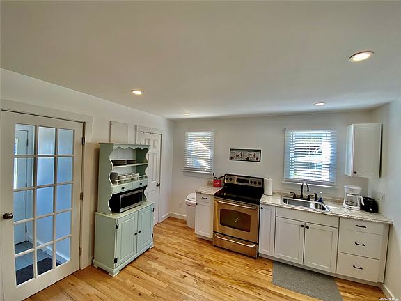 2nd image of 705AKA-880 Wiggins St