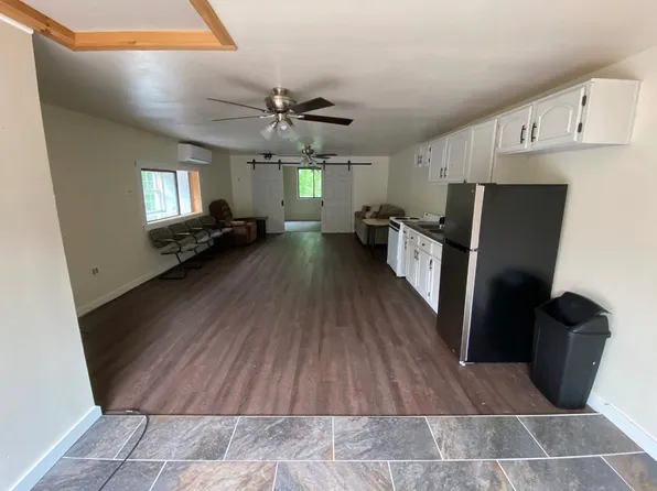 135 Boxers Ridge Ln, Greensburg, PA 15601