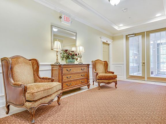 4th image of 522 Sophee Ln #1000