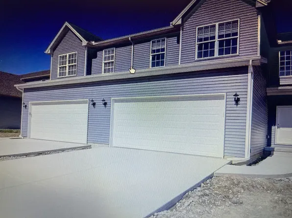 125 Tickseed Ave, Savoy, IL 61874