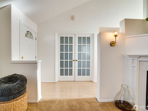 5th image of 33 Lakewood Oaks Drive SW