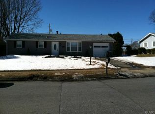 1835 Hampton Rd, Bethlehem, PA 18020