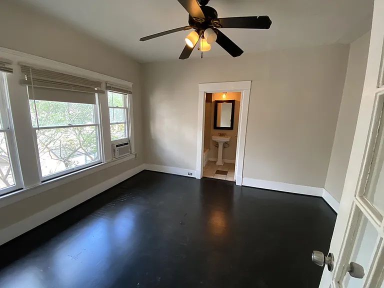512 Branard St #A — Photo 8