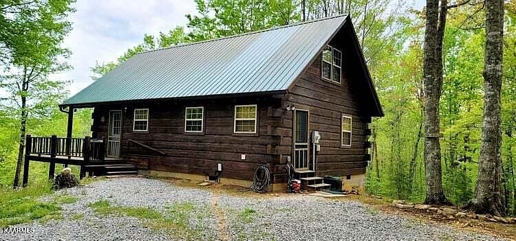 1st image of 140 Robert Smith Rd