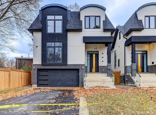 28 Pine Ave N, Mississauga, ON L5H2P8