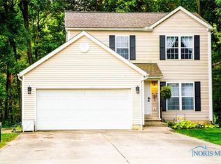 1160 Edgewood Dr, Upper Sandusky, OH 43351