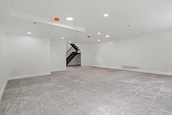 Rented by Compass | media 26