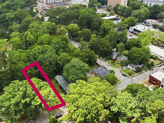5th image of 581 Gresham Ave