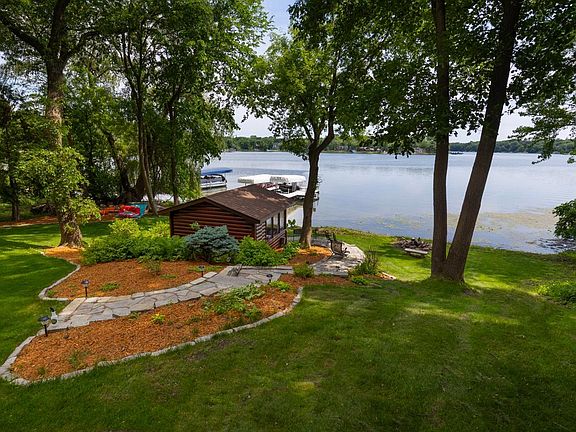4th image of 365 Pleasant View Rd