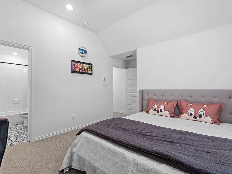 2541 Forestbrook Dr #1 — Photo 27