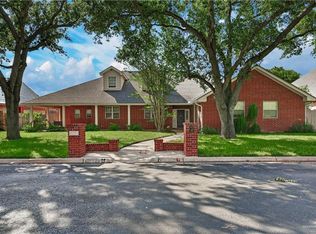 7029 N 1st St, McAllen, TX 78504