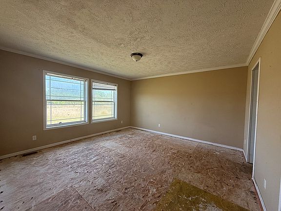 3rd image of 364 Hartzog Rd